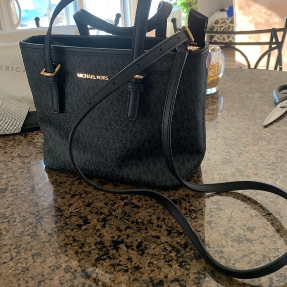 New Michael Kors - Picture 2 of 7